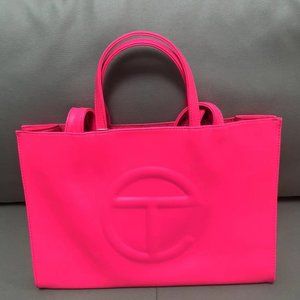 Laptop Bag Telfar Medium Azalea shopping bag